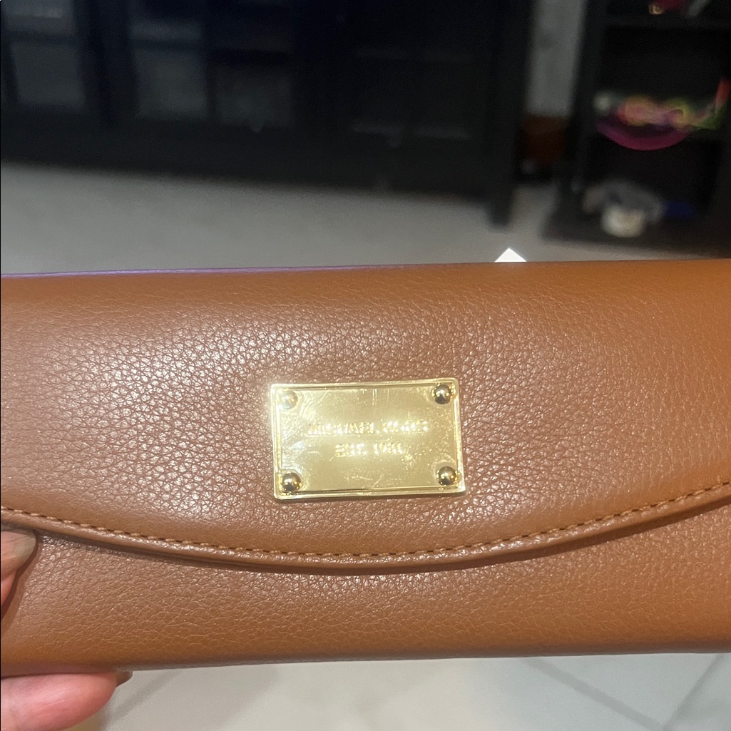 Michael Kors Brown Leather Wallet With Gold Accents